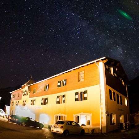 Berghotel Franzenshoehe Trafoi Exterior foto